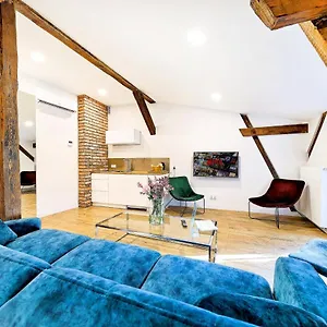 Cinema Hotel apartamentowy Poznań